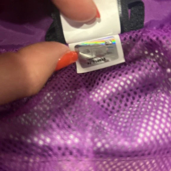 The North Face Girls Size XL 18 Hyvent Jacket 3-in-1 Shell Black Pink Ski Rain - Picture 15 of 16